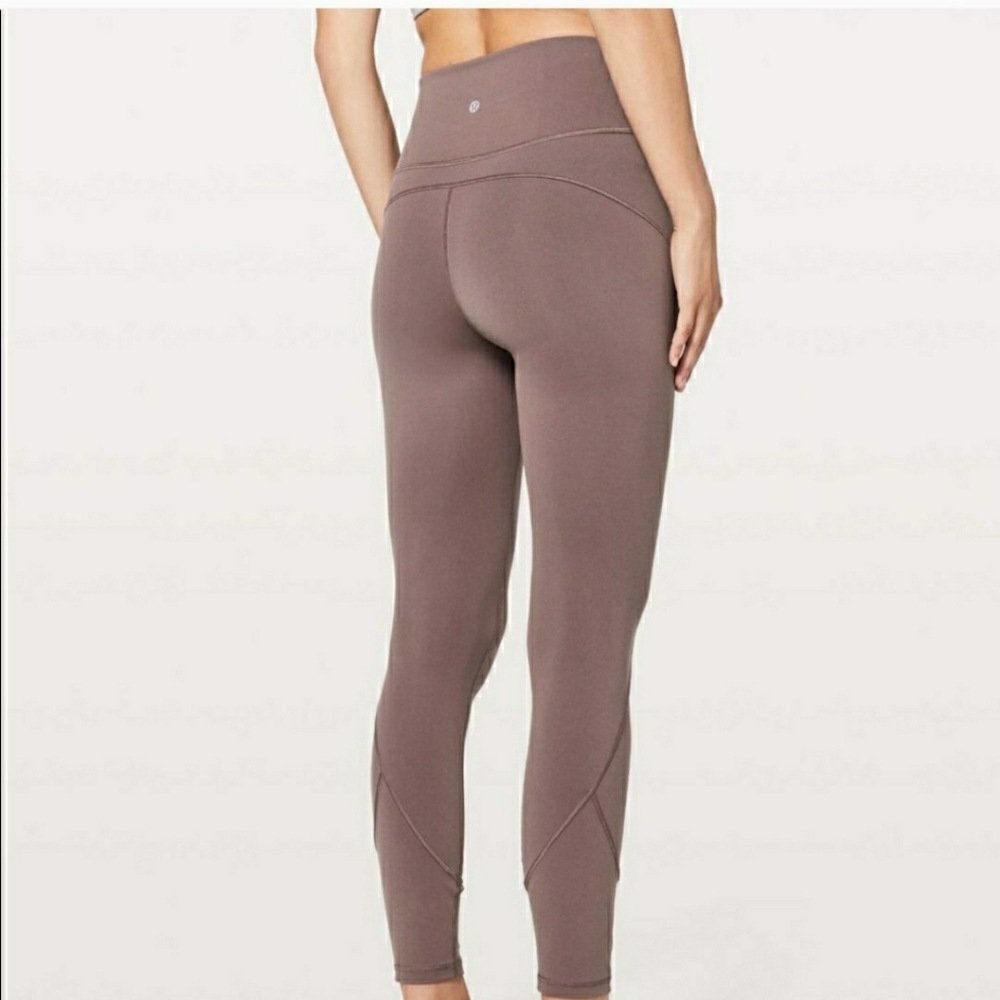 Lululemon In Movement Tight Size 6 Everluxe
